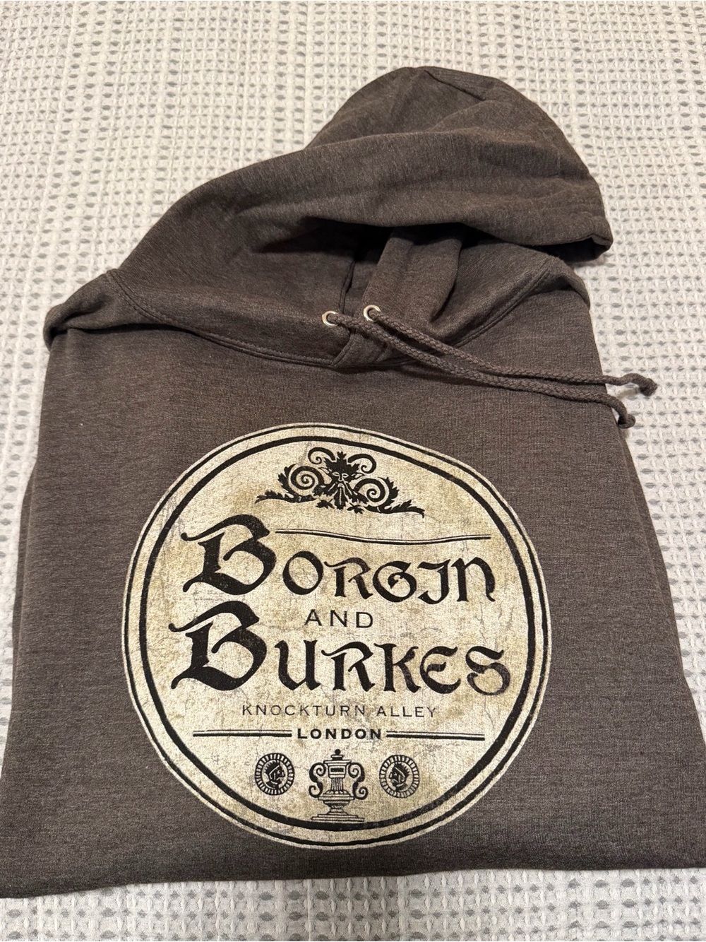 NWT Borgin & Burkes Knockturn Alley London Hooded Sweatshirt, Sz. XL!! Unisex!